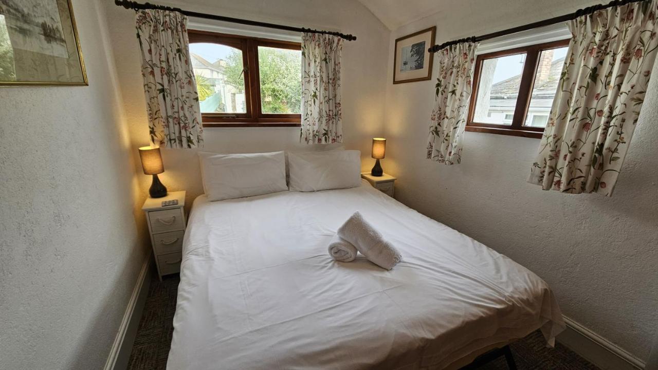 Hillside Cottage Porthscatho Bagian luar foto